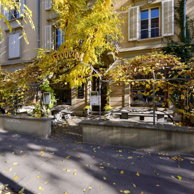 Aussen Front 1
