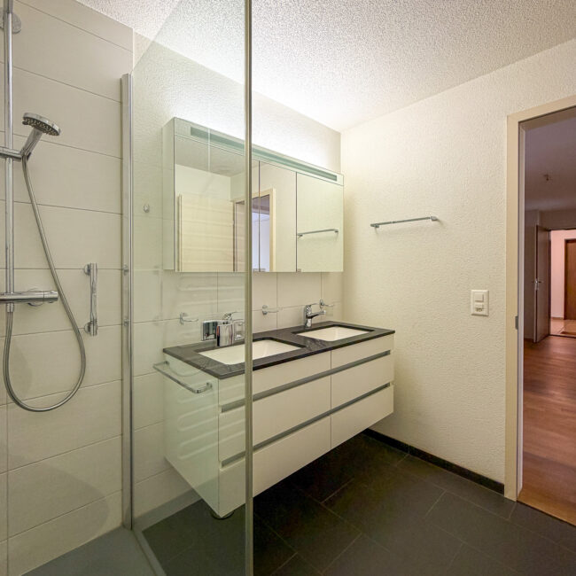 Badezimmer 1