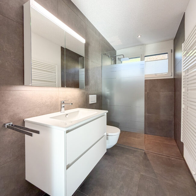 Badezimmer 8