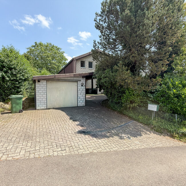 Garage 1