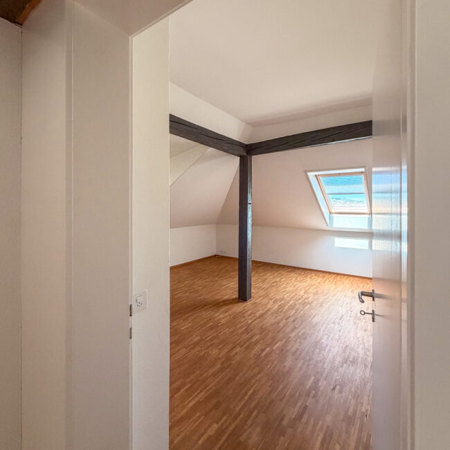 Oben Zimmer 1